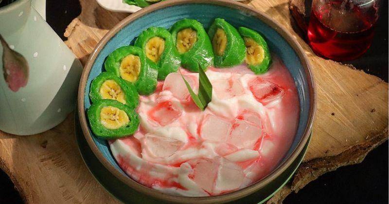 Resep dan Cara Membuat Es Pisang Ijo untuk Buka Puasa